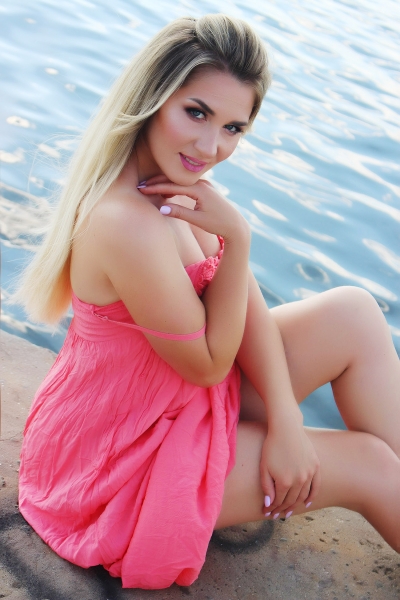 Elena 37 years old Ukraine Nikolaev, Russian bride profile, meetbrides.online