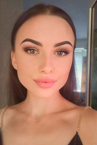 Karina 19 years old Ukraine Kiev, Russian bride profile, meetbrides.online