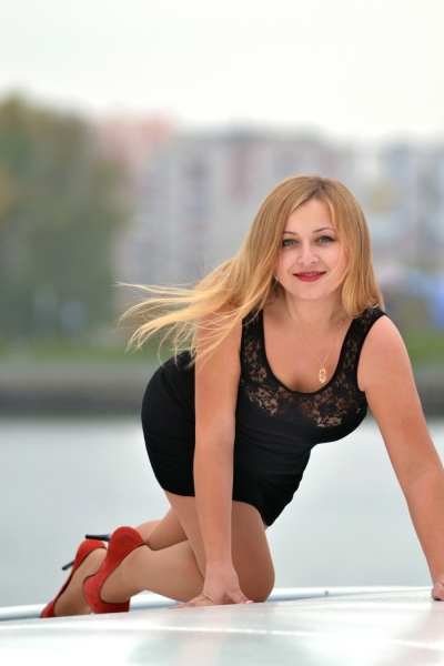 Snezhana 35 years old Ukraine Khmelnitsky, Russian bride profile, meetbrides.online