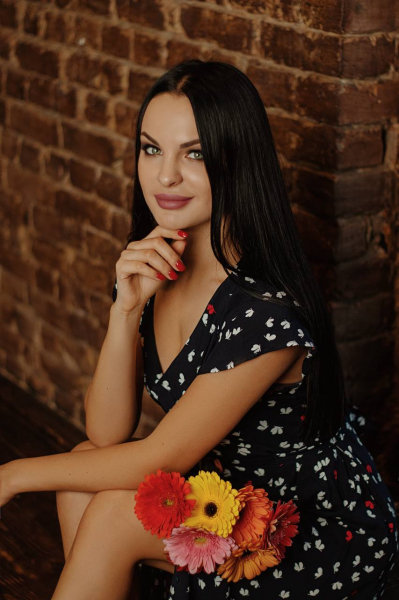 Ekaterina 33 years old Canada Calgary, Russian bride profile, meetbrides.online