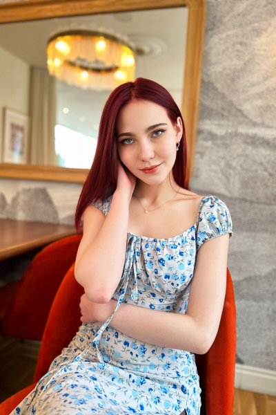 Oksana 22 years old Ukraine Cherkassy, Russian bride profile, meetbrides.online