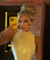 profile of Russian mail order brides Elli Jay