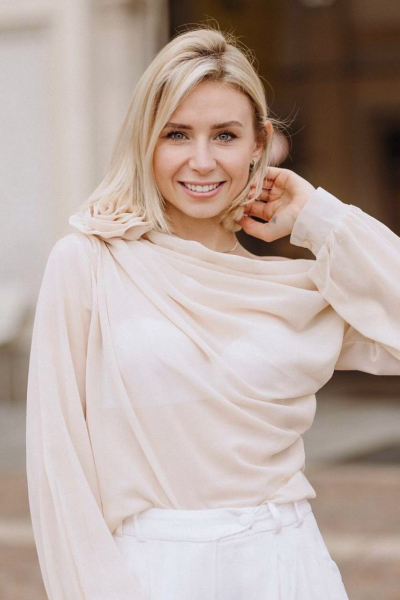 Darya 31 years old Italy Turi, Russian bride profile, meetbrides.online Darya 31 years old Italy Turi, Russian bride profile, meetbrides.online