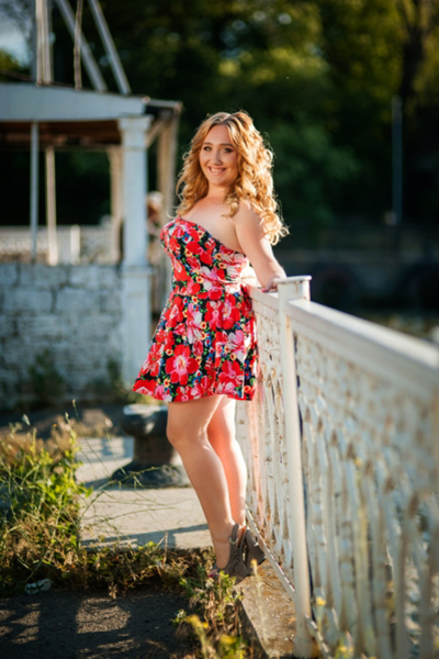 Anna 33 years old Ukraine Nikolaev, Russian bride profile, meetbrides.online