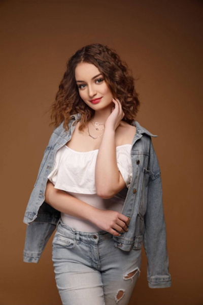 Veronika 21 years old Ukraine Odessa, Russian bride profile, meetbrides.online Veronika 21 years old Ukraine Odessa, Russian bride profile, meetbrides.online