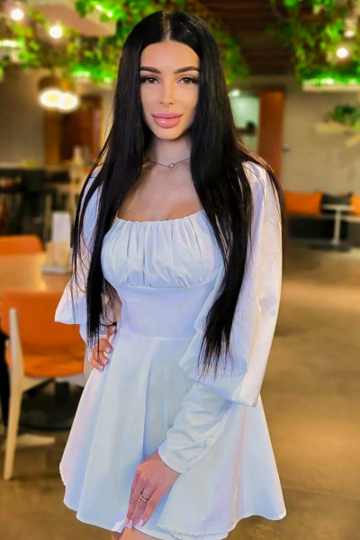 Alisa 26 years old Ukraine Sumy, Russian bride profile, meetbrides.online