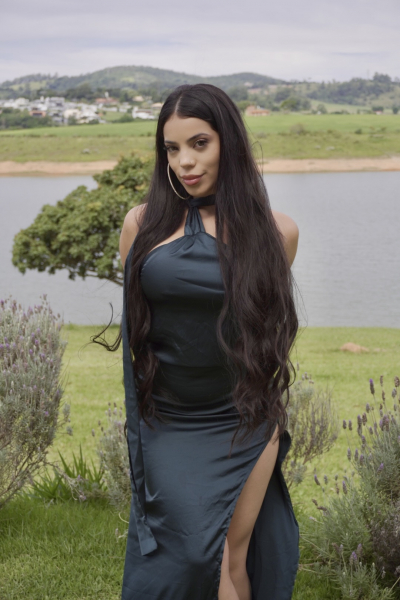 Laís Trevizan Miron