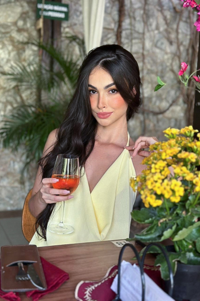 Camila 28 years old Brazil Belo Horizonte, Russian bride profile, meetbrides.online