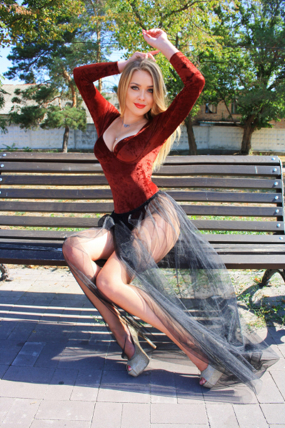 Yana 40 years old Ukraine Kremenchuk, Russian bride profile, meetbrides.online