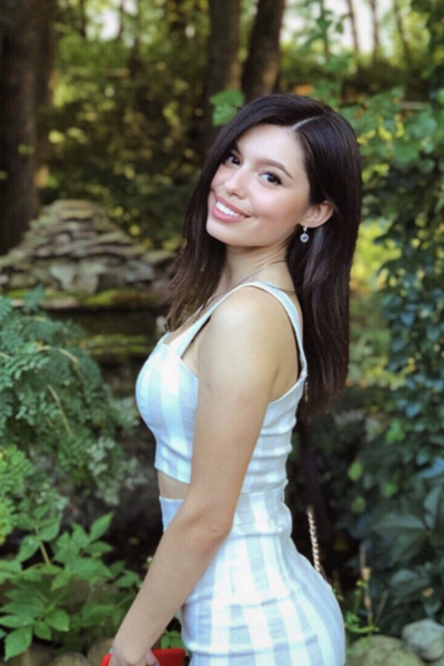 Yuliya 28 years old Ukraine Khmelnitsky, Russian bride profile, meetbrides.online