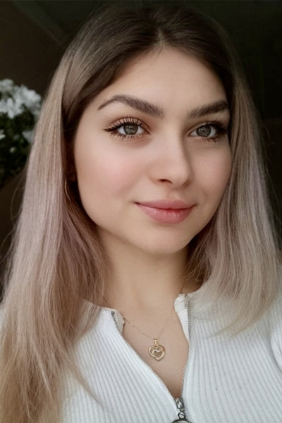 Liudmyla, 20
