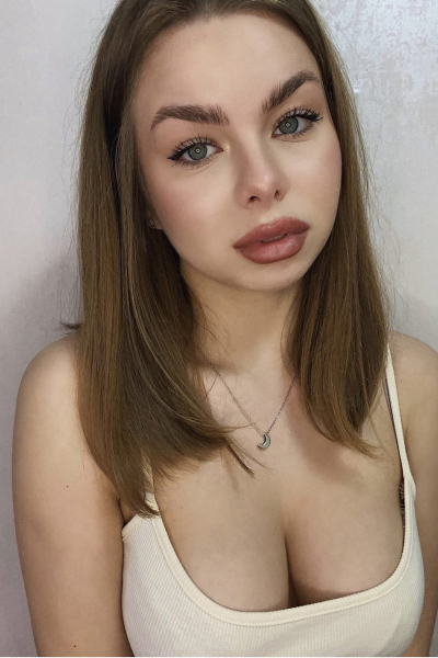 Sofiya, 25