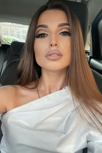 Darina, 38