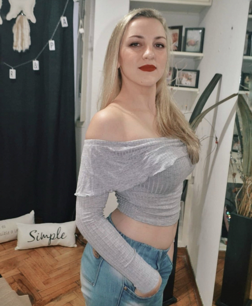 Hanna, 35