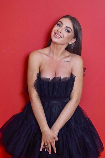 Elizaveta, 29