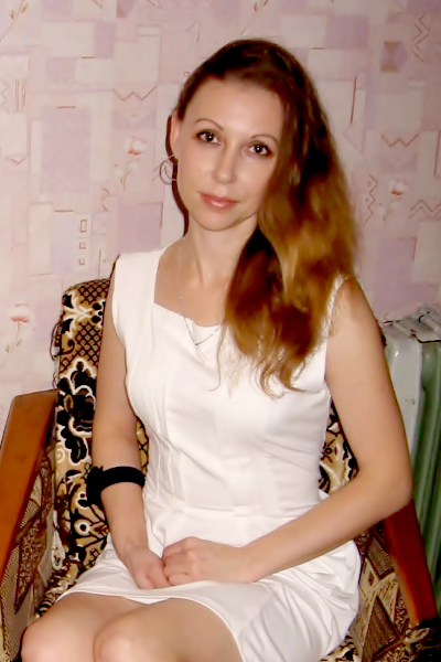 Irina 39 years old Ukraine Lugansk, Russian bride profile, meetbrides.online