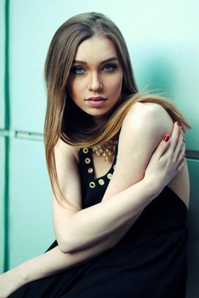 Olga 27 years old Ukraine Dnipro, Russian bride profile, meetbrides.online