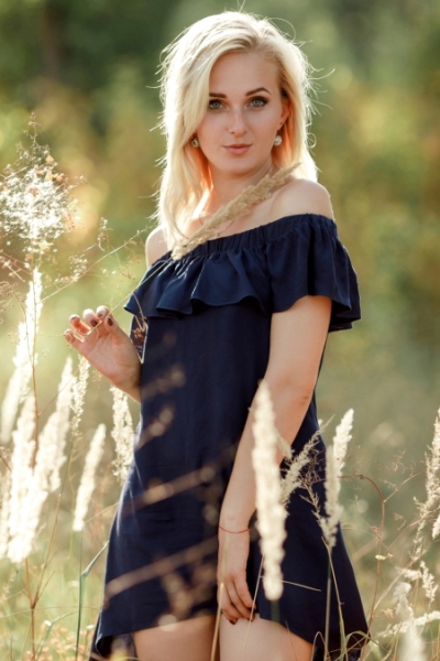 Alena 28 years old Ukraine Kirovograd, Russian bride profile, meetbrides.online
