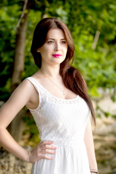 Aleksandra 28 years old Ukraine Nikolaev, Russian bride profile, meetbrides.online