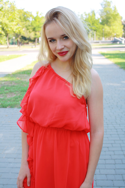Anastasiya 27 years old Ukraine Nikolaev, Russian bride profile, meetbrides.online