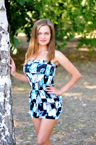 Elena 33 years old Ukraine Nikolaev, Russian bride profile, meetbrides.online