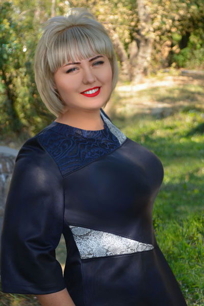 Galina 29 years old Ukraine Nikolaev, Russian bride profile, meetbrides.online