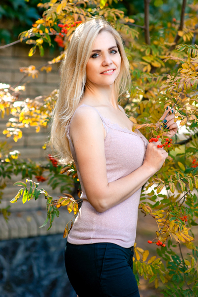 Alena 43 years old Ukraine Cherkassy, Russian bride profile, meetbrides.online