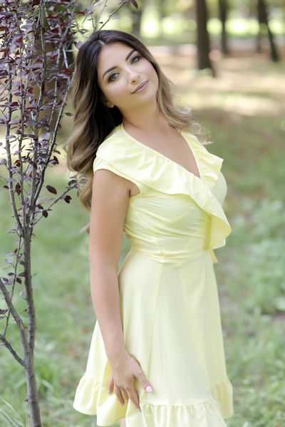 Liliya 39 years old Ukraine Konstantinovka, Russian bride profile, meetbrides.online