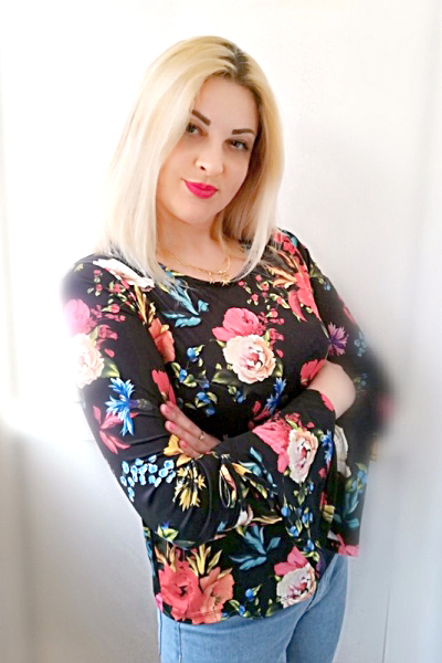 Marina 38 years old Ukraine Kherson, Russian bride profile, meetbrides.online