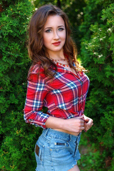 Anna 26 years old Ukraine Kiev, Russian bride profile, meetbrides.online