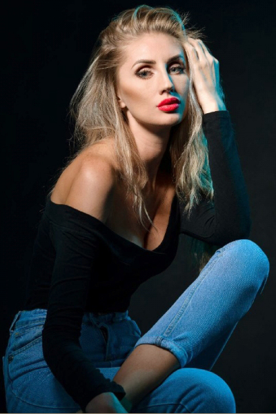 Hanna 37 years old Ukraine Dnipro, Russian bride profile, meetbrides.online