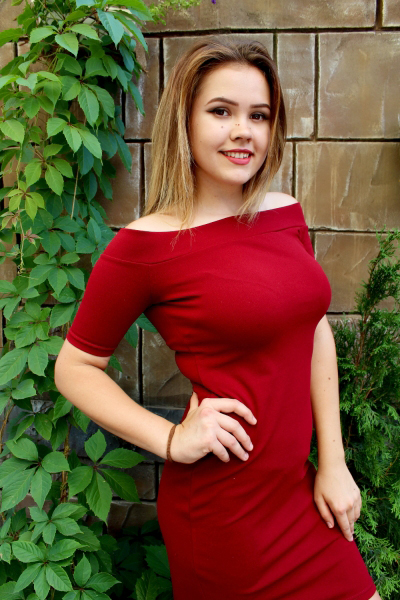 Violetta 22 years old Ukraine Nikolaev, Russian bride profile, meetbrides.online