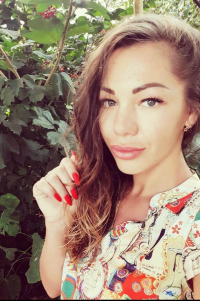 Yuliya 32 years old Ukraine Kherson, Russian bride profile, meetbrides.online