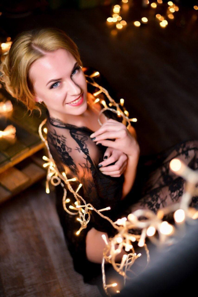 Alina 34 years old Ukraine Kharkov, Russian bride profile, meetbrides.online