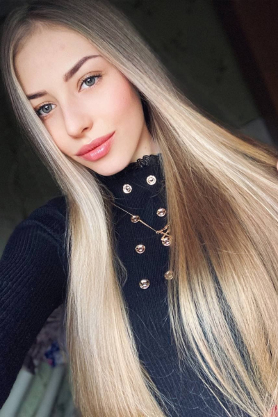 Karolina 22 years old Ukraine Mariupol, Russian bride profile, meetbrides.online