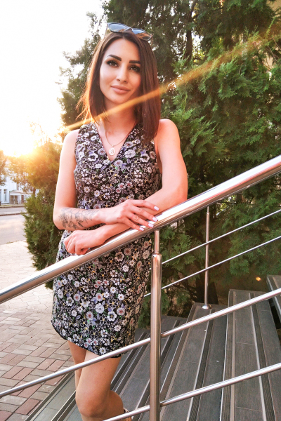 Alena 31 years old Ukraine Krivoy Rog, Russian bride profile, meetbrides.online