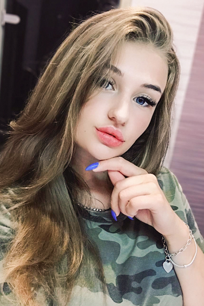 Sofiya 21 years old Ukraine Kharkov, Russian bride profile, meetbrides.online