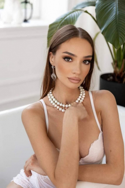 Adriana 32 years old Ukraine Boryspil', Russian bride profile, meetbrides.online