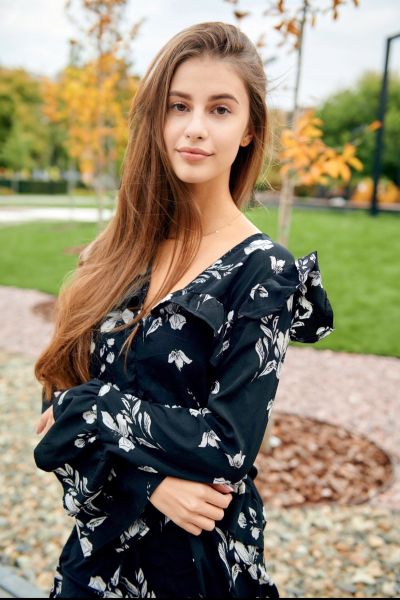 Mariana 21 years old Ukraine Cherkassy, Russian bride profile, meetbrides.online