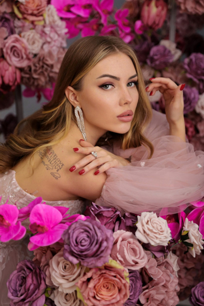 Anna 27 years old Ukraine Zaporozhye, Russian bride profile, meetbrides.online